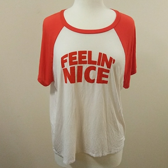 American Eagle Outfitters Tops - American Eagle soft & sexy tee size XXL.